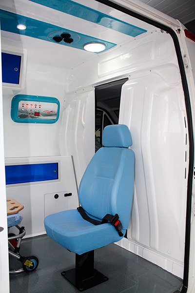 fabrica de ambulancia ford transit