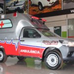 Transformação de fibra para veiculo ambulância para Toyota Hilux